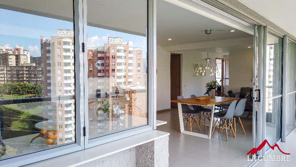 Apartamento de 2 alcobas en arriendo en Castropol, Medellín, 110 m² · foto 3 de 12