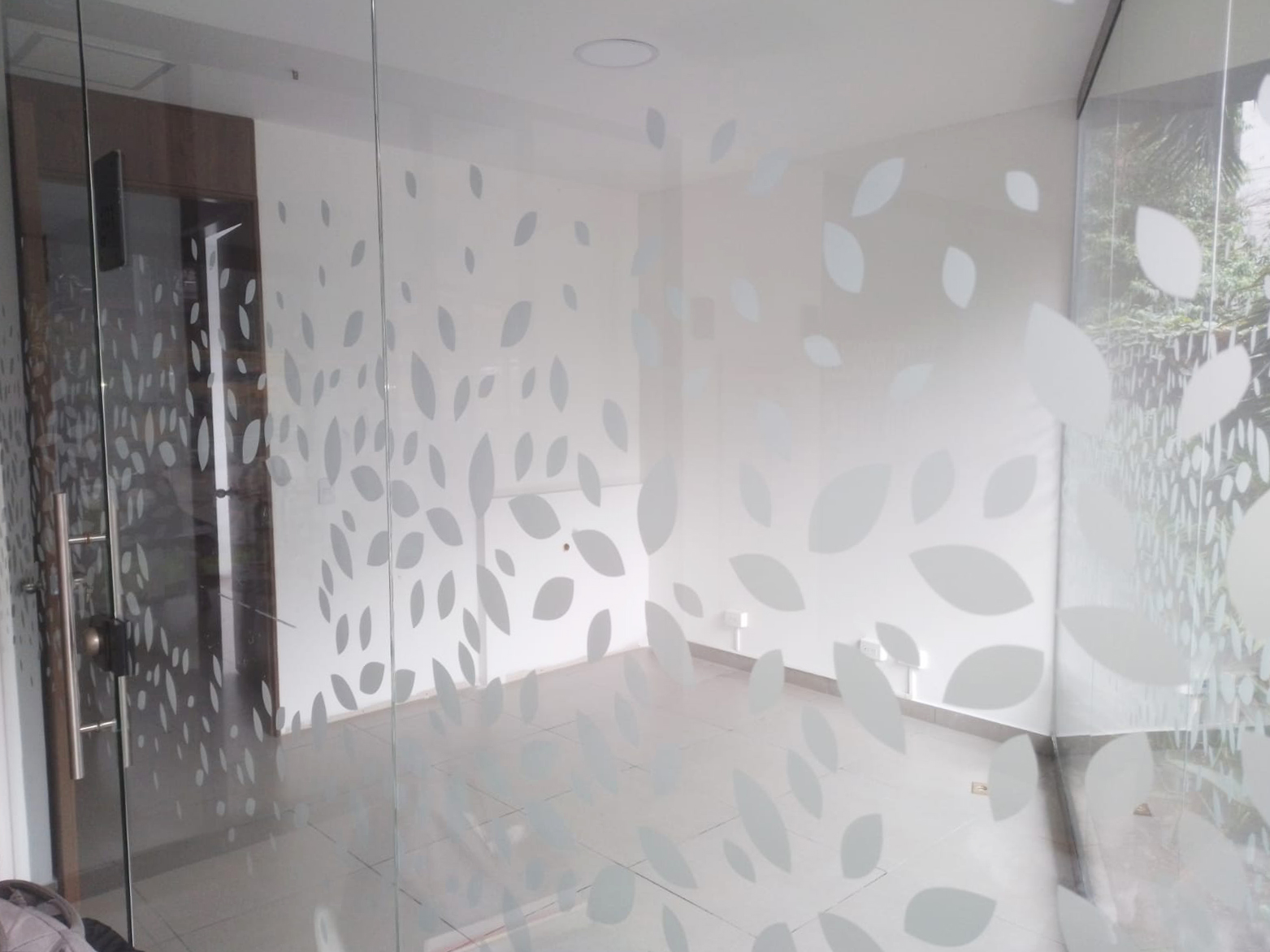 Consultorio en arriendo en Transversal Inferior, Medellín, 92 m² · foto 2 de 14
