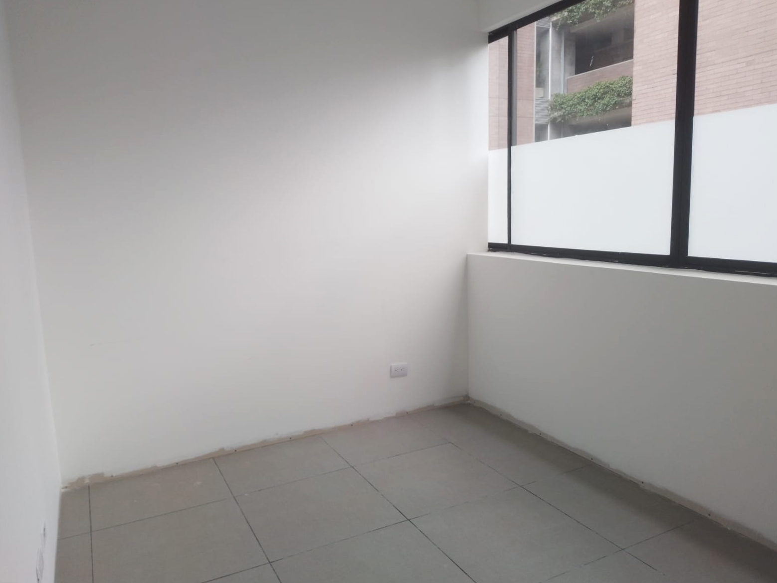 Consultorio en arriendo en Transversal Inferior, Medellín, 92 m² · foto 3 de 14