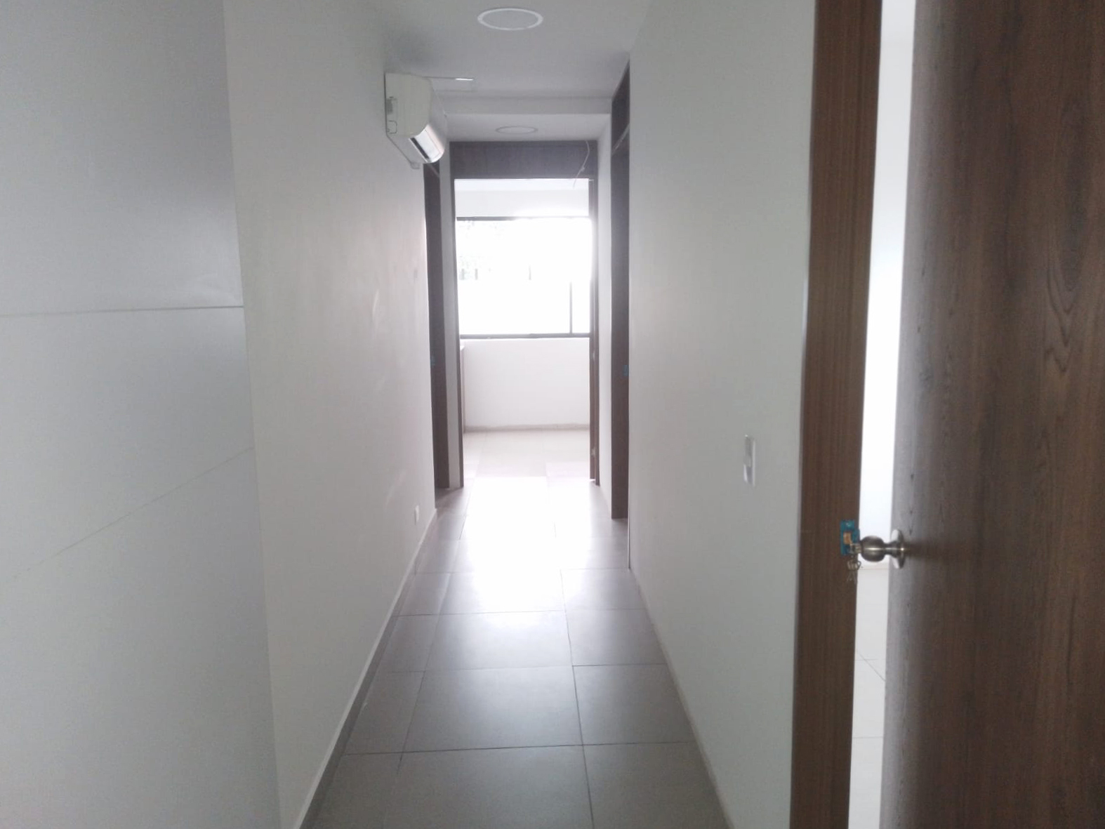 Consultorio en arriendo en Transversal Inferior, Medellín, 92 m² · foto 6 de 14
