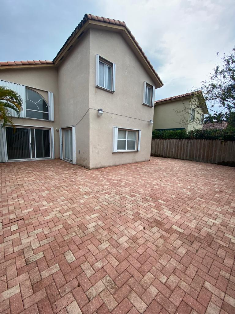 Casa de 4 alcobas en venta en Altos Del Prado, Barranquilla, 200 m² · foto 4 de 24