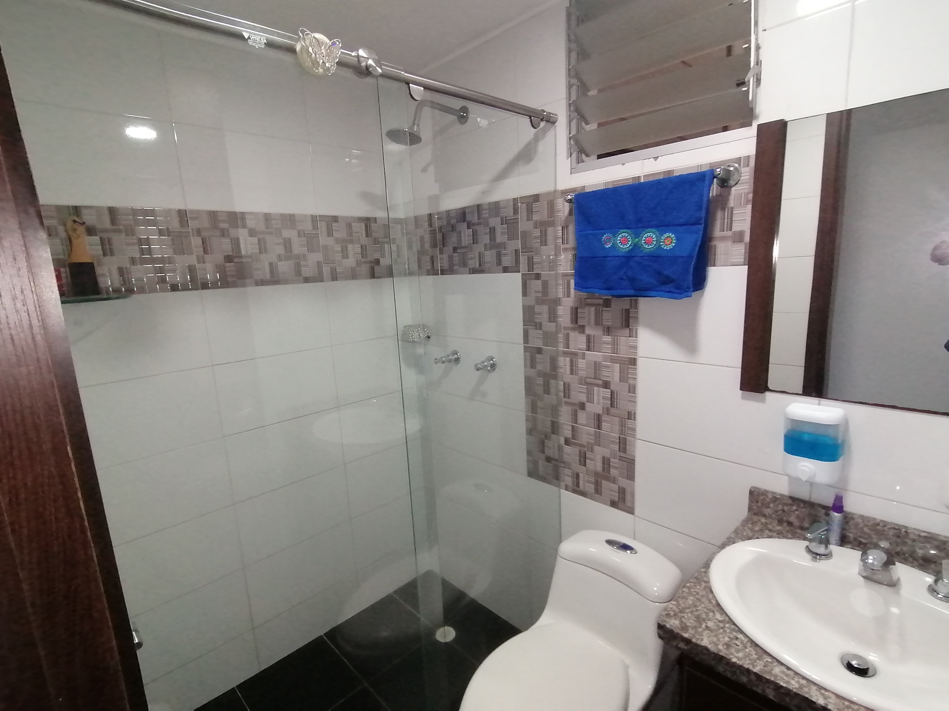 Apartamento de 3 alcobas en venta en Los Agustinos, Manizales, 86 m² · foto 6 de 15