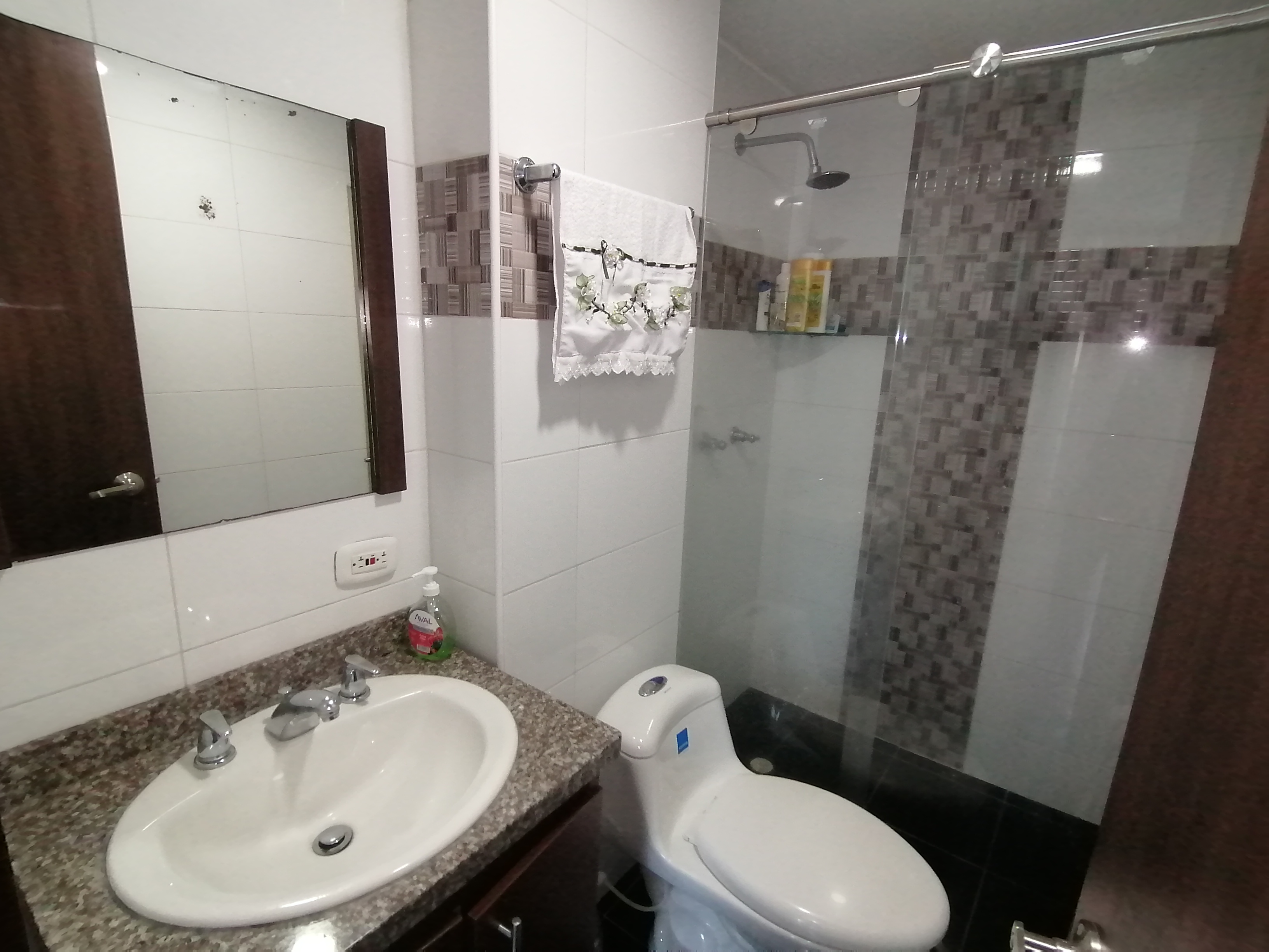 Apartamento de 3 alcobas en venta en Los Agustinos, Manizales, 86 m² · foto 11 de 15