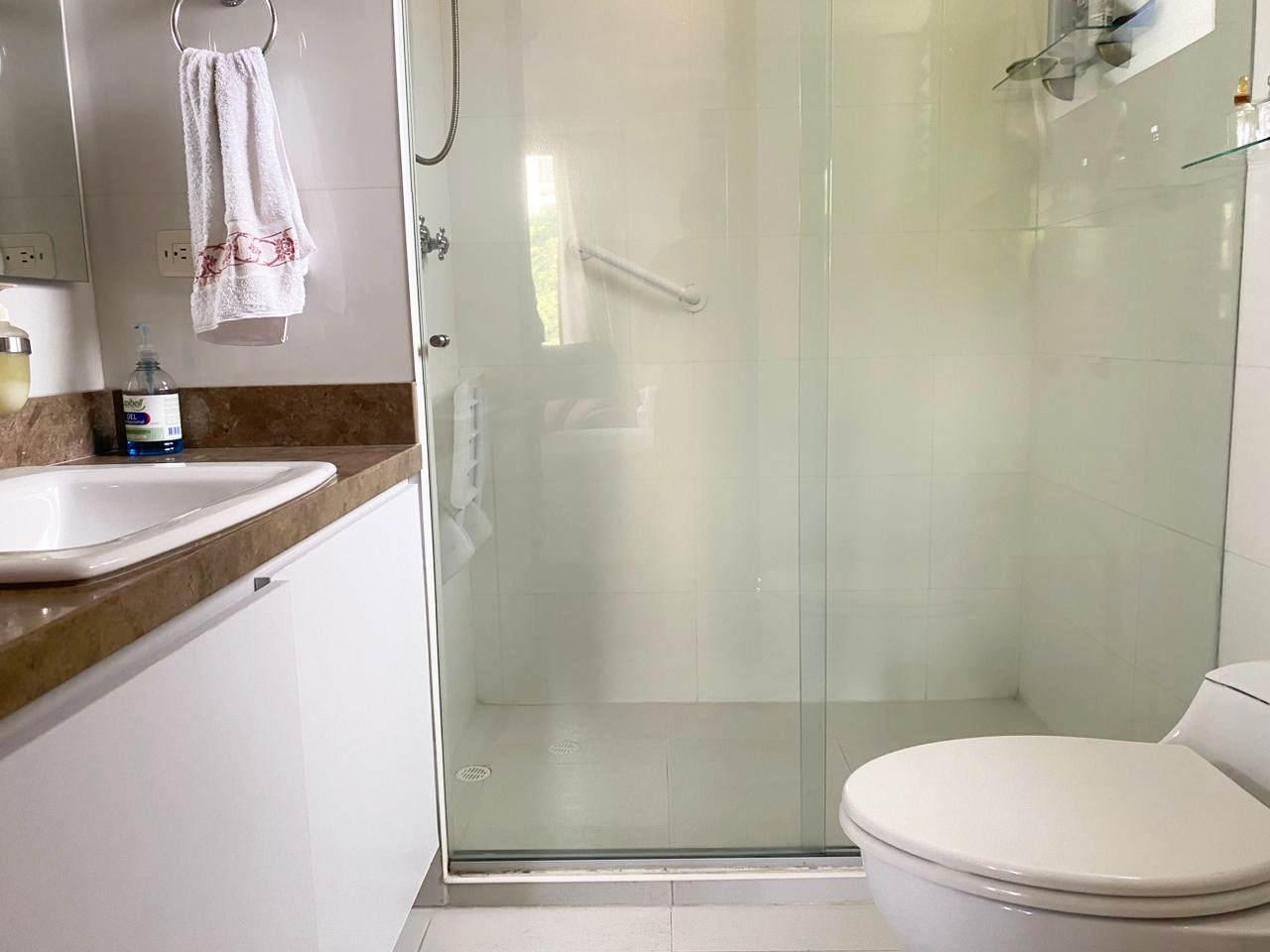 Apartamento de 3 alcobas en arriendo en El Diamante 2, Medellín, 100 m² · foto 16 de 17