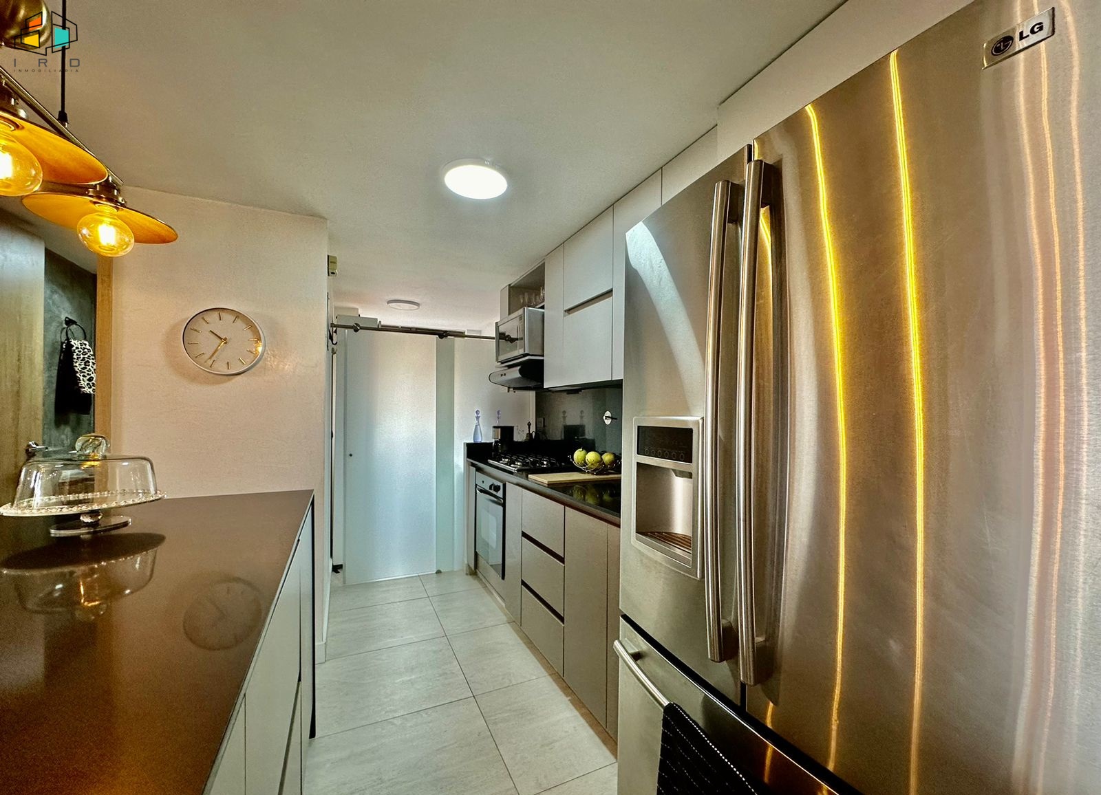 Apartamento de 2 alcobas en arriendo en La Visitación, Medellín, 74 m² · foto 10 de 24