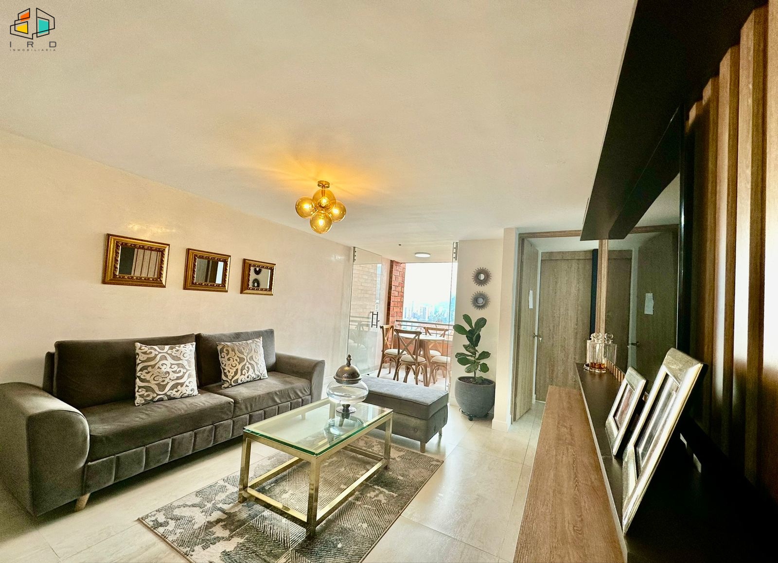 Apartamento de 2 alcobas en arriendo en La Visitación, Medellín, 74 m² · foto 3 de 24