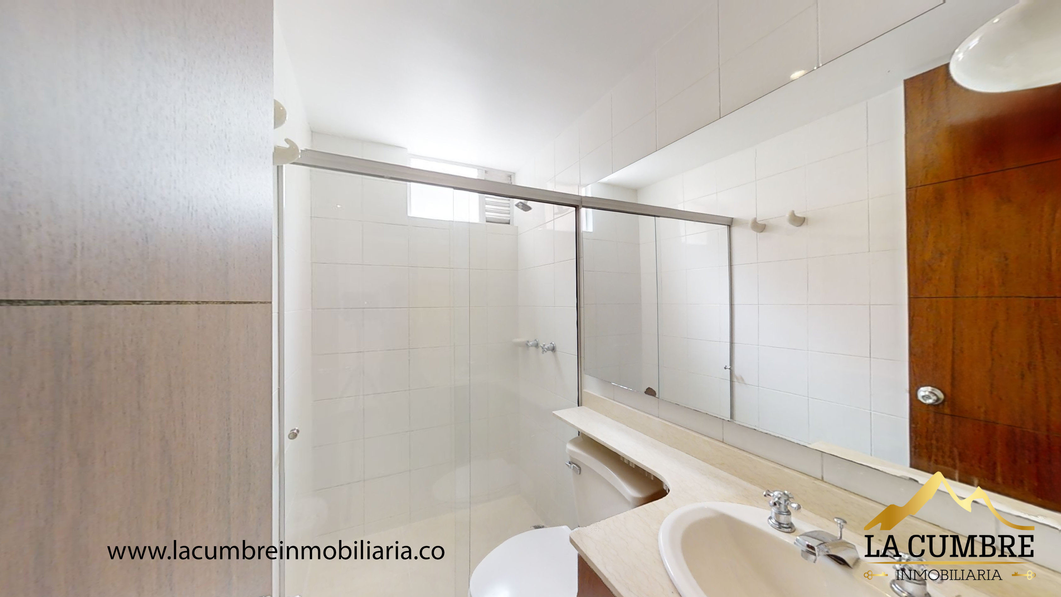 Apartamento en venta en El Poblado, Envigado · foto 6 de 11