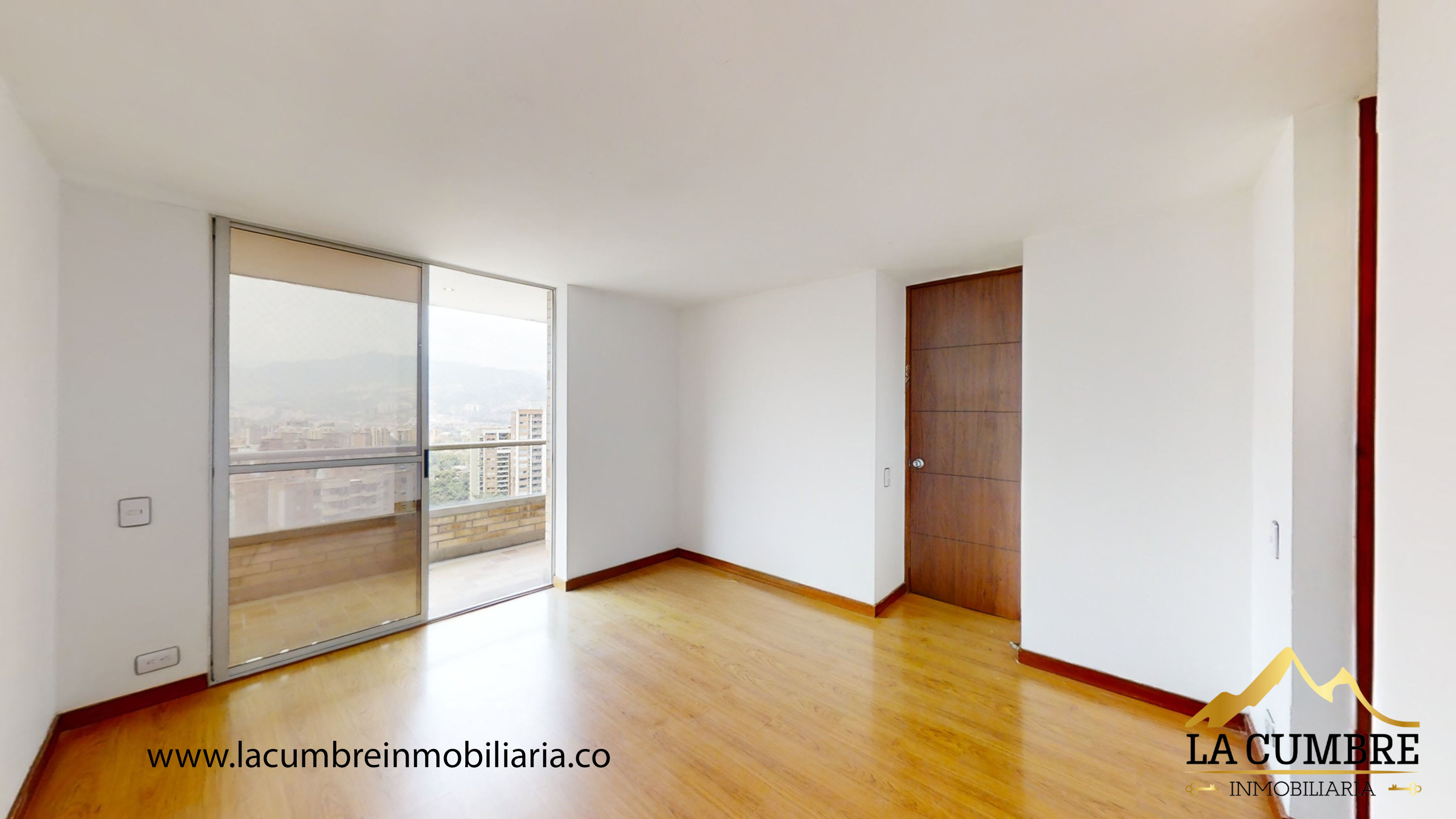 Apartamento en venta en El Poblado, Envigado · foto 8 de 11
