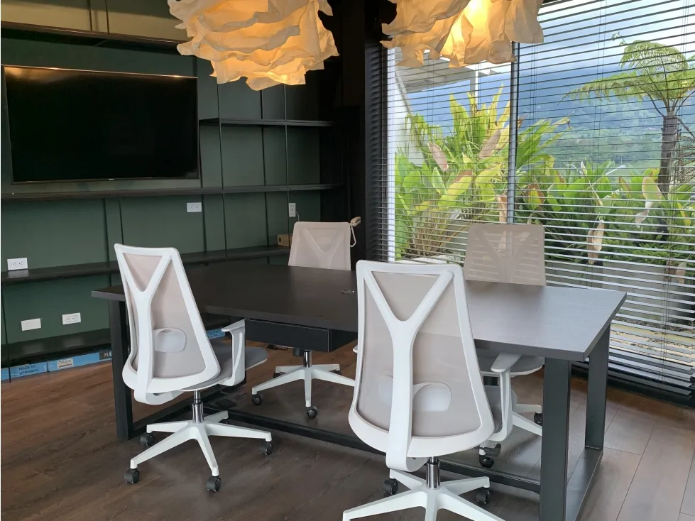 Oficina en arriendo en Cr. La Alqueria, Armenia, 54 m² · foto 2 de 10