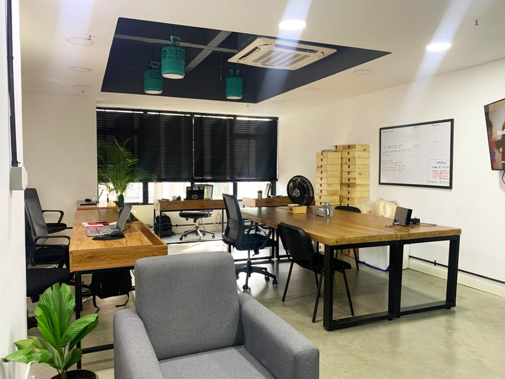 Oficina en venta en Manila, Medellín, 50 m² · foto 2 de 9
