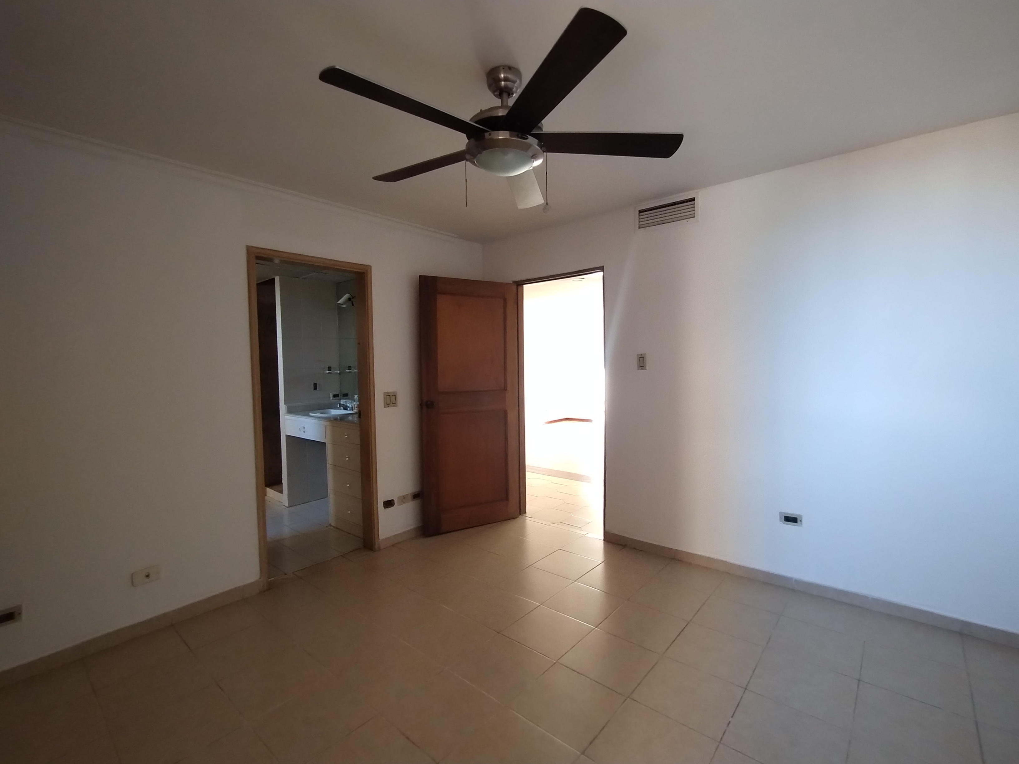 Apartamento en venta en El Prado, Barranquilla · foto 8 de 14