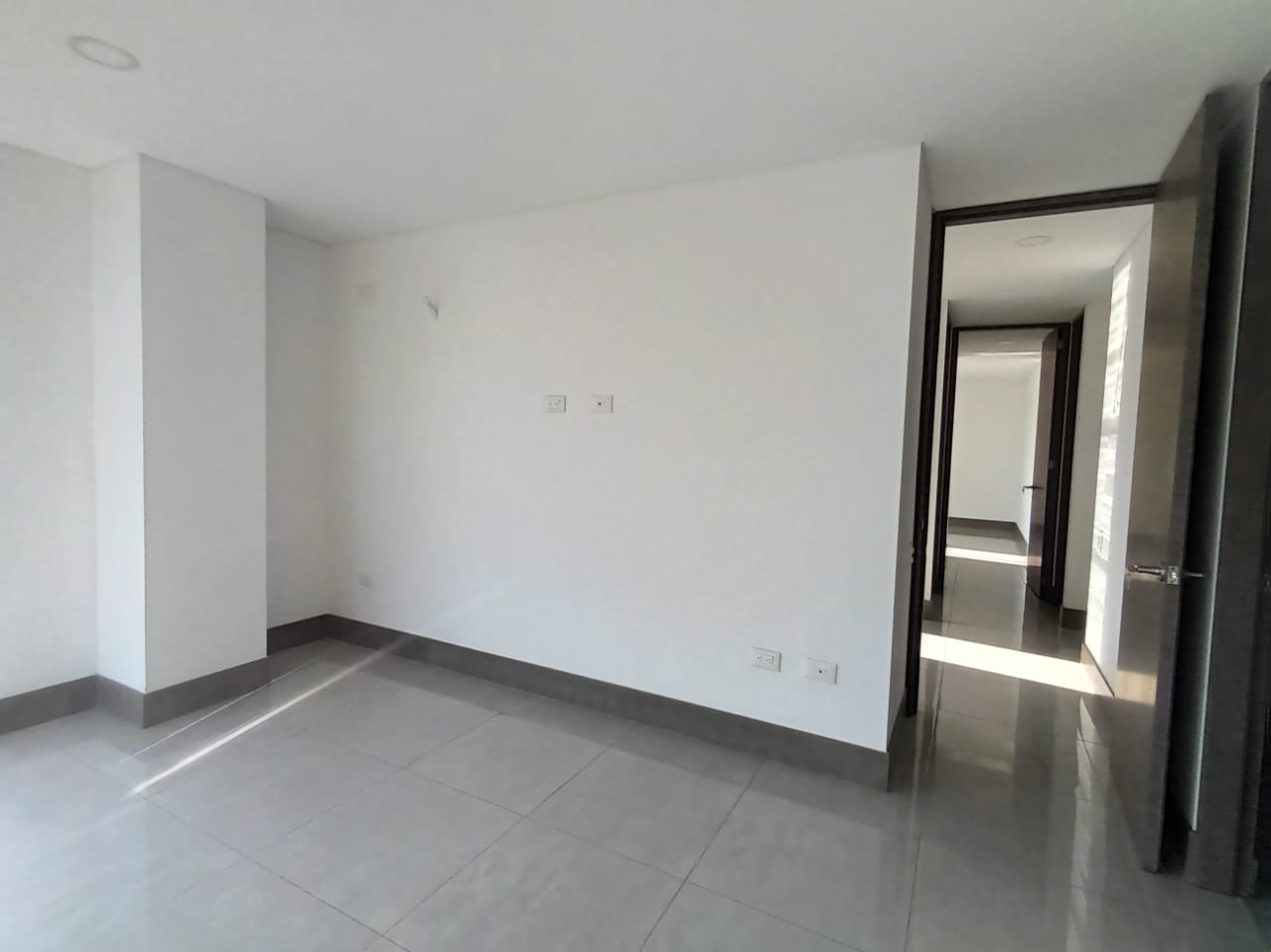 Apartamento de 4 alcobas en venta en Arroyohondo, Cali, 150 m² · foto 15 de 20