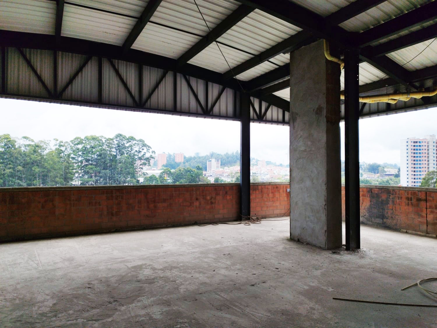 Oficina en arriendo en El Porvenir, Rionegro, 407 m² · foto 10 de 13