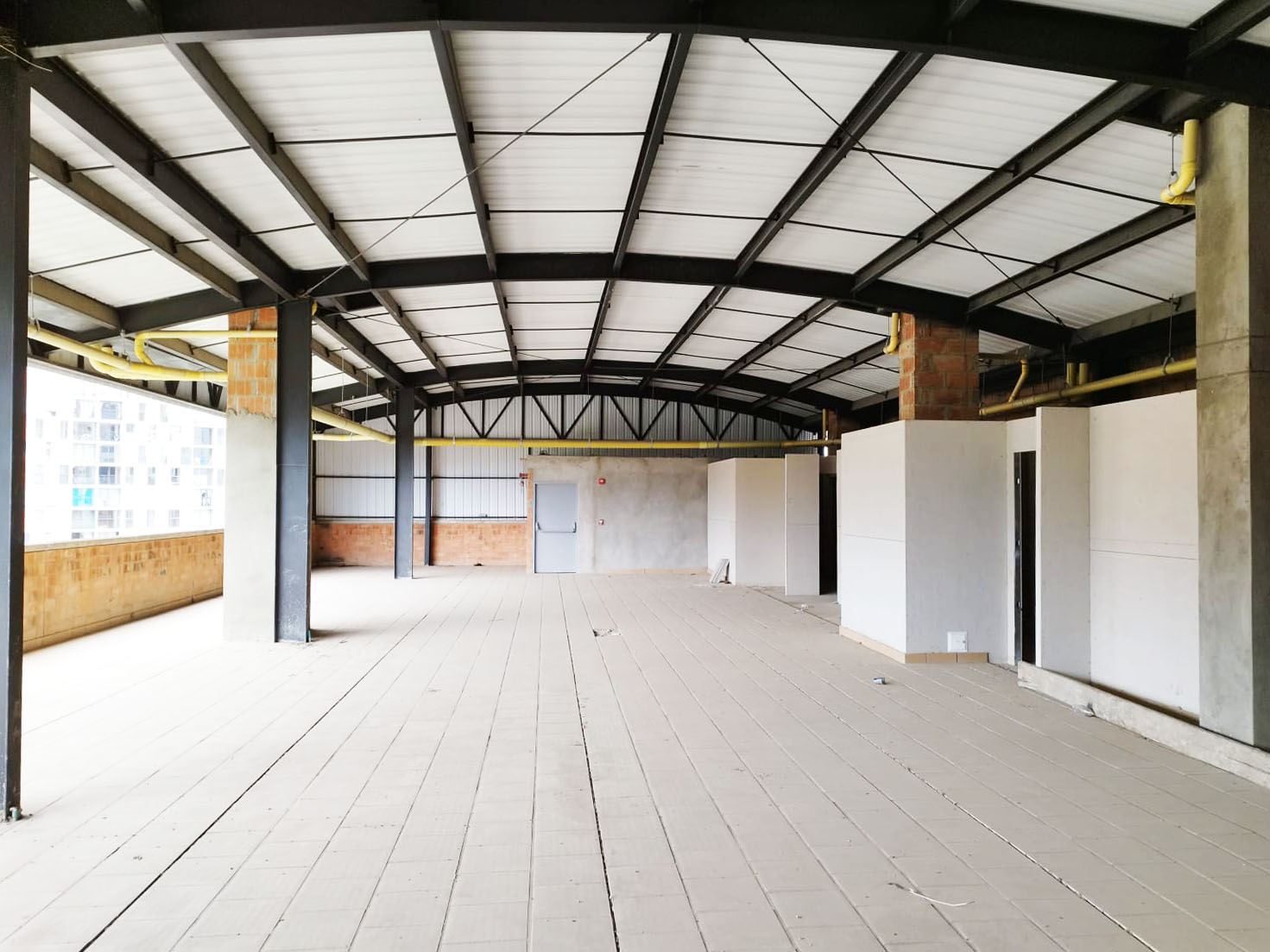 Oficina en arriendo en El Porvenir, Rionegro, 407 m² · foto 4 de 13