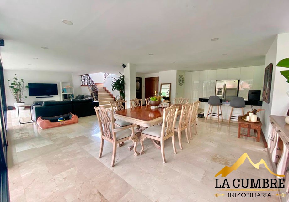 Casa en arriendo en El esmeraldal, Envigado