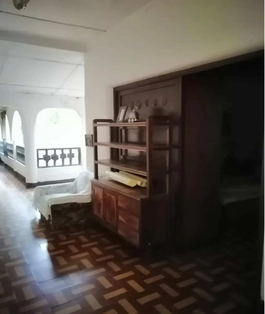 Casa de 6 alcobas en venta en Laureles, Medellín, 331 m² · foto 14 de 16