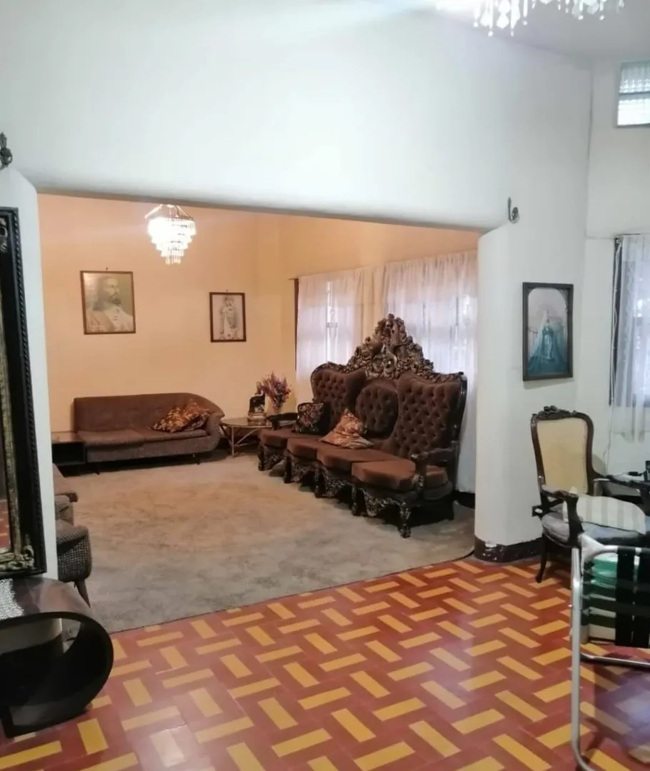 Casa de 6 alcobas en venta en Laureles, Medellín, 331 m² · foto 4 de 16