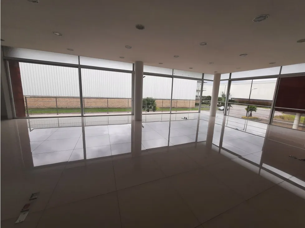 Bodega en arriendo en Las Villas De Mosquera, Mosquera, 4490 m² · foto 6 de 7