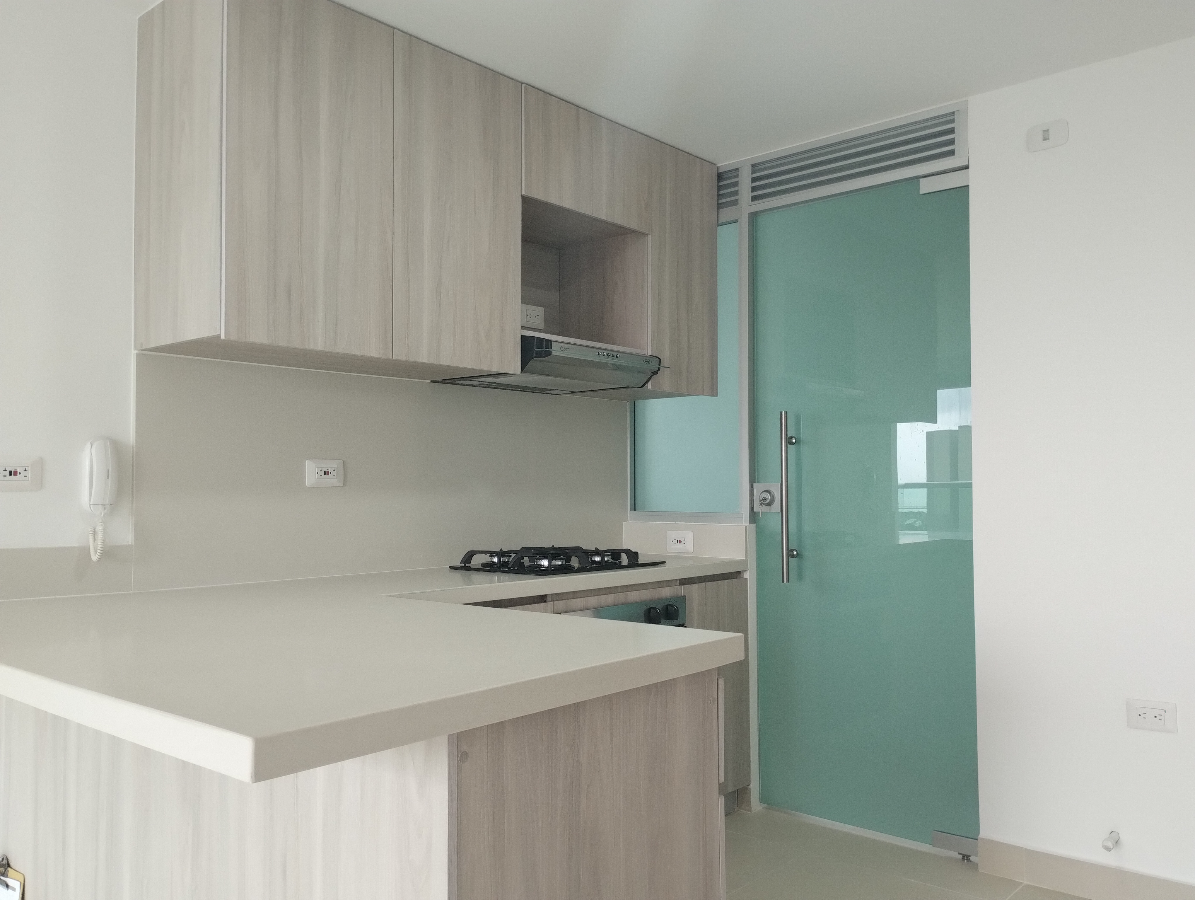 Apartamento de 3 alcobas en venta en Cr. Puerta Del Sol, Barranquilla, 97 m² · foto 5 de 14