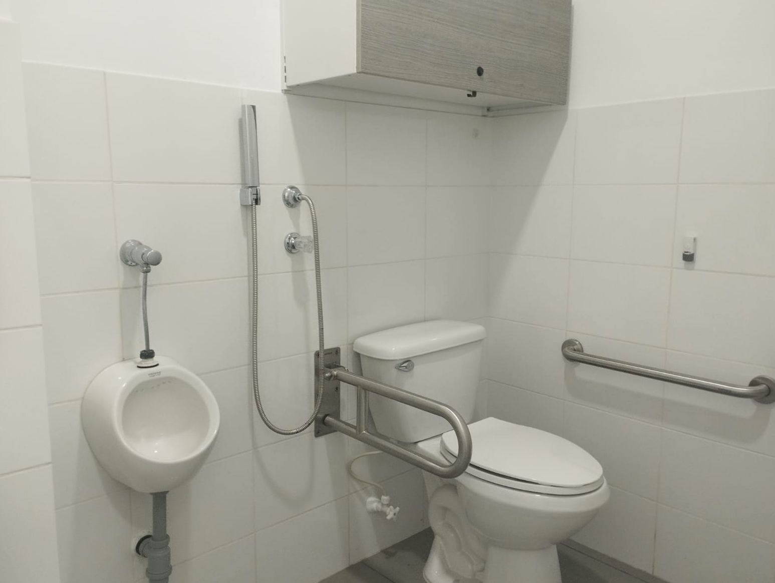 Consultorio en arriendo en Alejandria, Medellín, 145 m² · foto 17 de 18