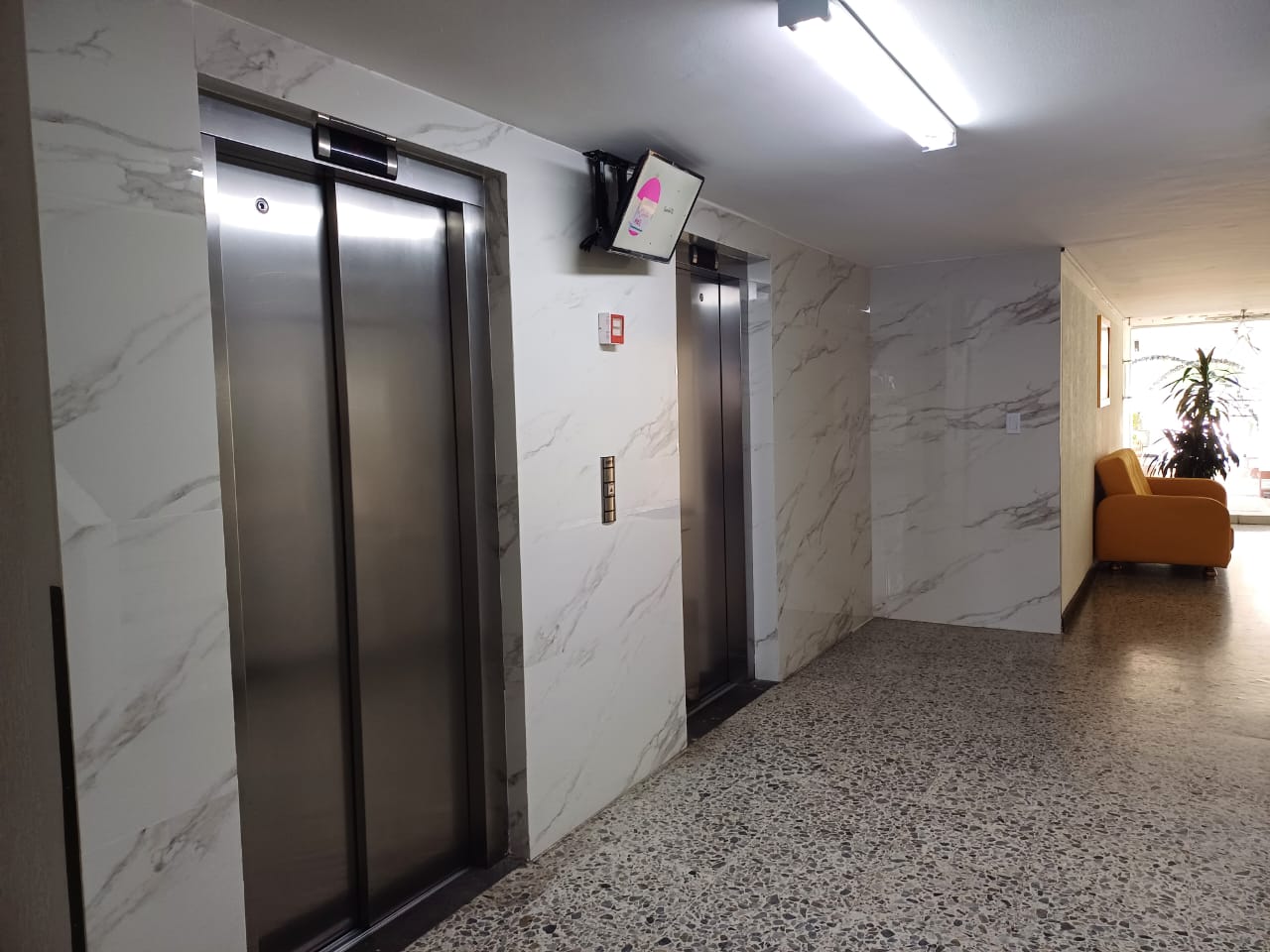 Apartamento de 3 alcobas en venta en Bosque Izquierdo, Bogotá, 84 m² · foto 11 de 24