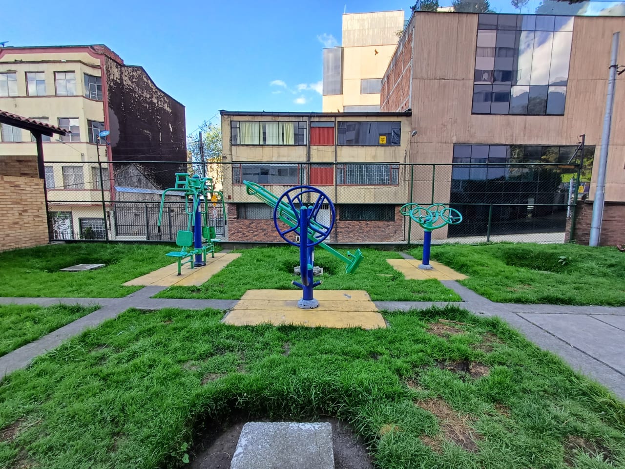 Apartamento de 3 alcobas en venta en Bosque Izquierdo, Bogotá, 84 m² · foto 4 de 24