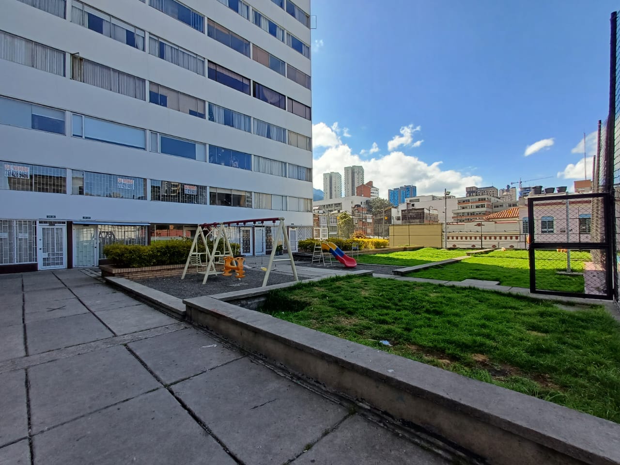 Apartamento de 3 alcobas en venta en Bosque Izquierdo, Bogotá, 84 m² · foto 7 de 24