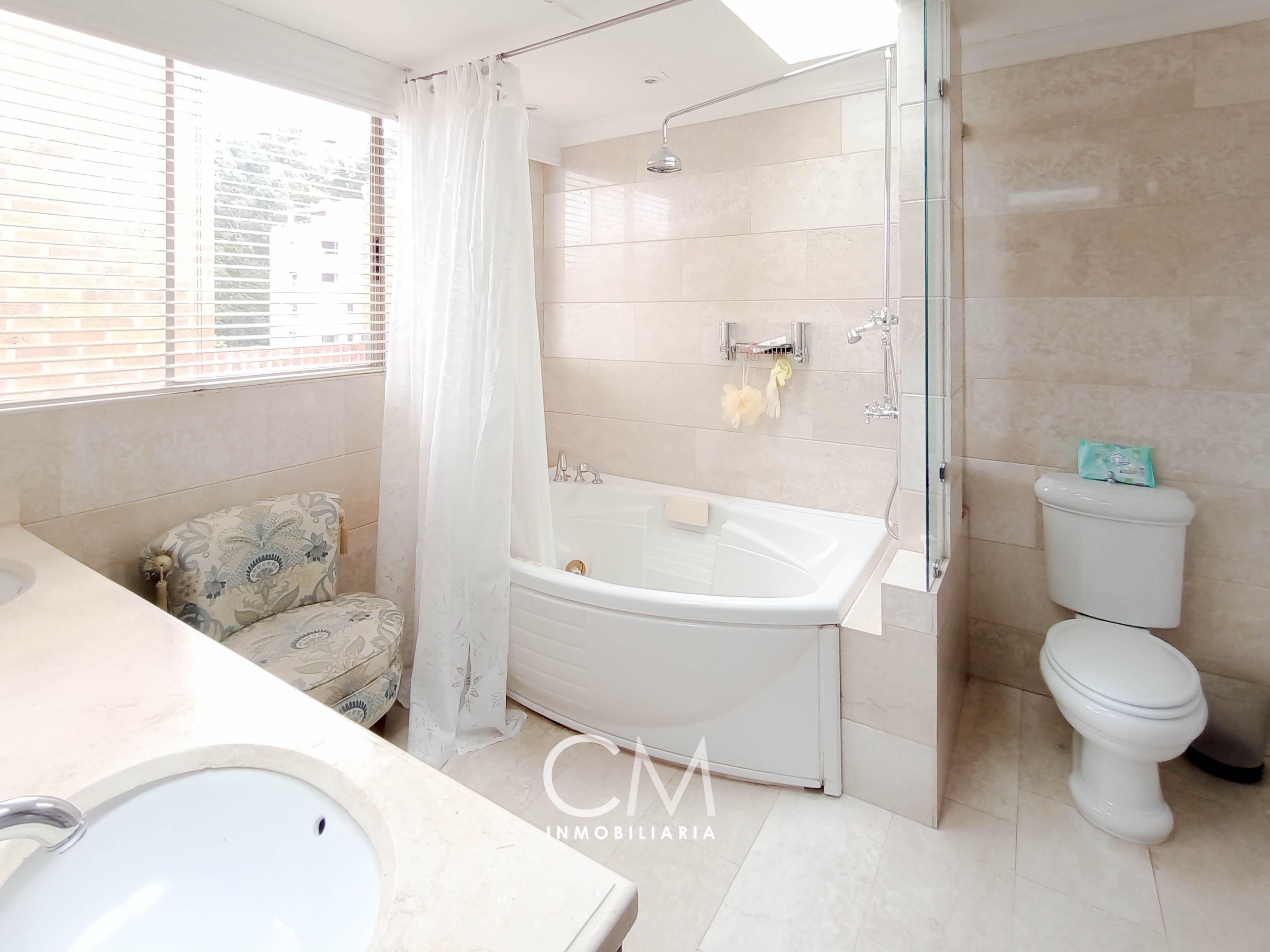 Apartamento de 3 alcobas en arriendo en Bosques Del Marques, Bogotá, 242 m² · foto 3 de 18