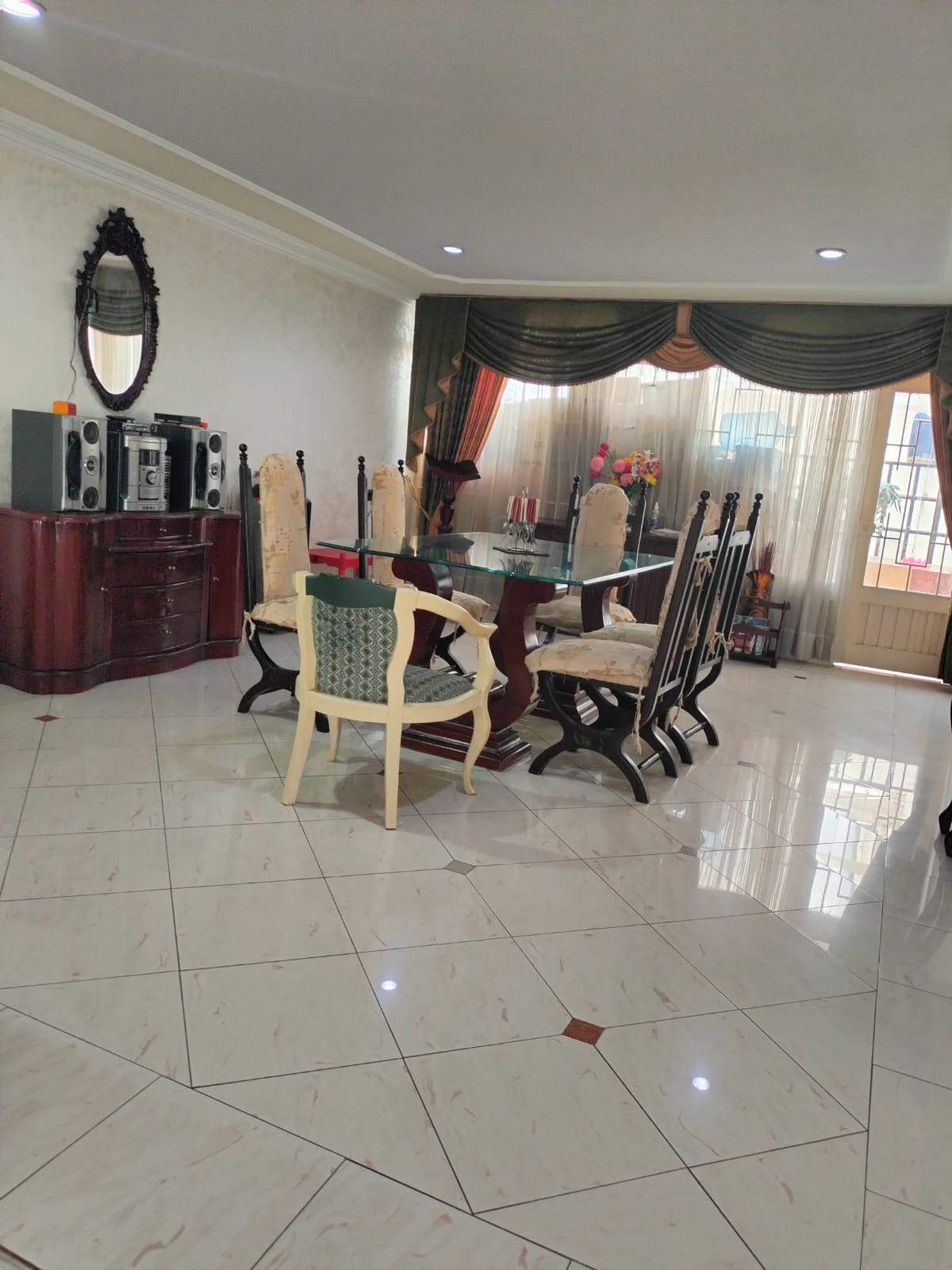 Casa en venta en Modelia, Bogotá · foto 3 de 16