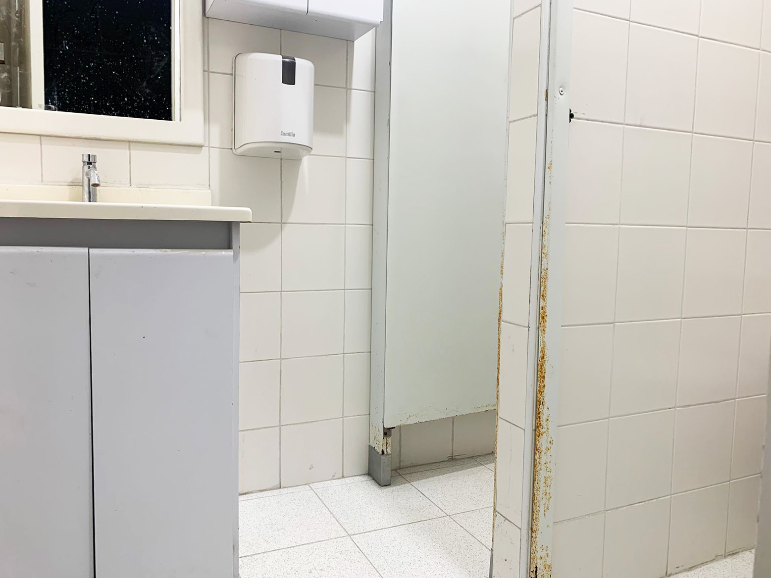 Local en arriendo en Milla De Oro, Medellín, 253 m² · foto 5 de 7