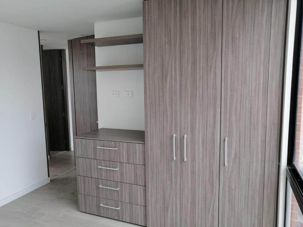 Apartamento en venta en Las Villas, Bogotá · foto 13 de 24