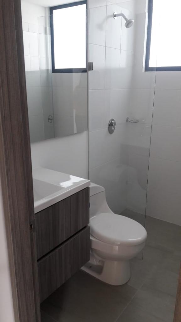 Apartamento en venta en Las Villas, Bogotá · foto 15 de 24
