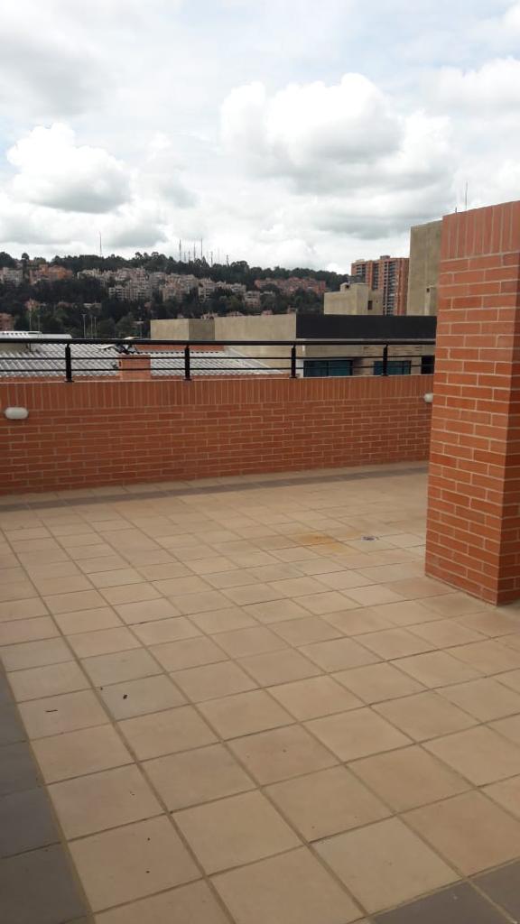 Apartamento en venta en Las Villas, Bogotá · foto 23 de 24