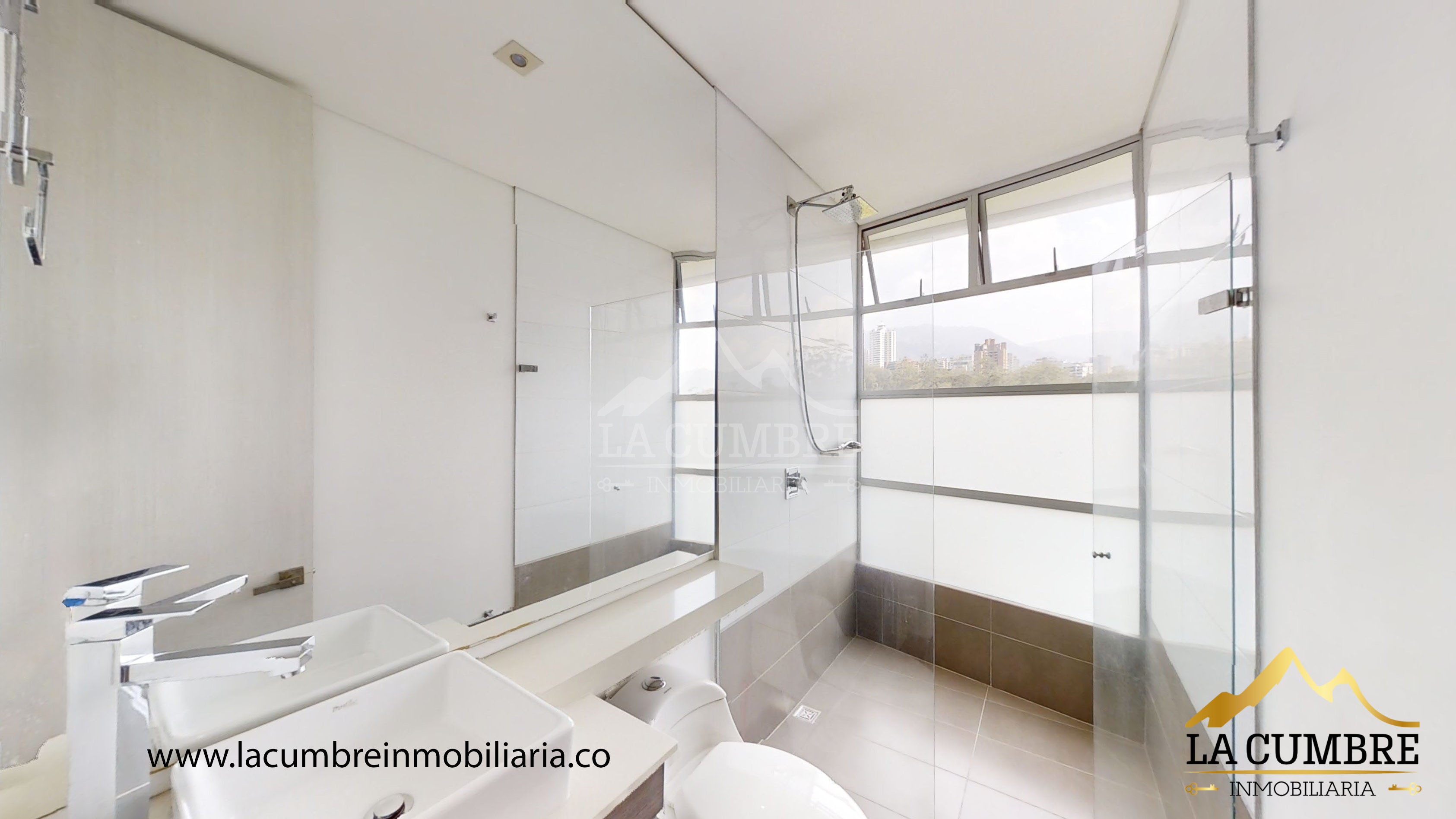 Apartamento en arriendo en El Poblado, Medellín · foto 12 de 18