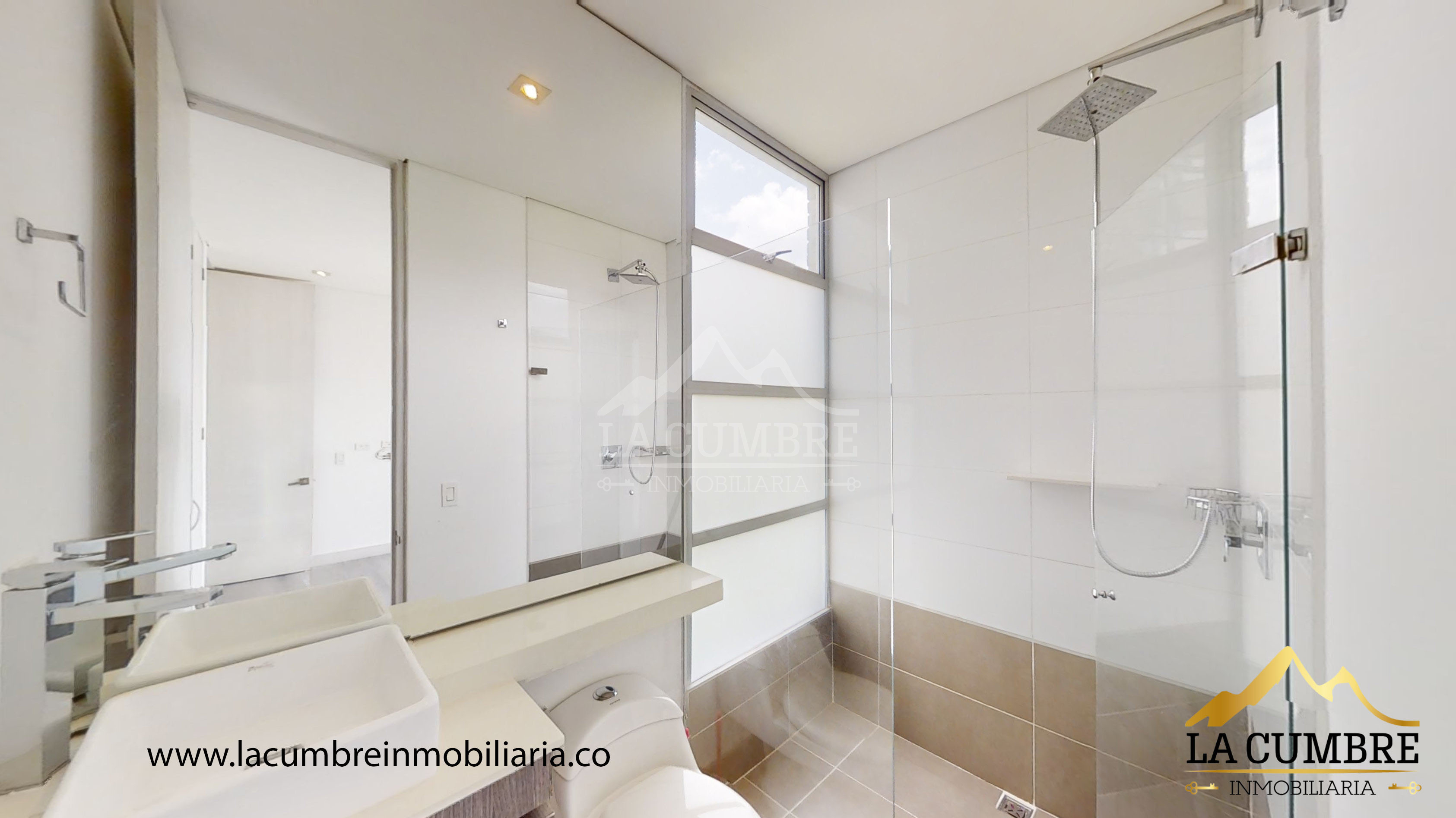 Apartamento en arriendo en El Poblado, Medellín · foto 13 de 18