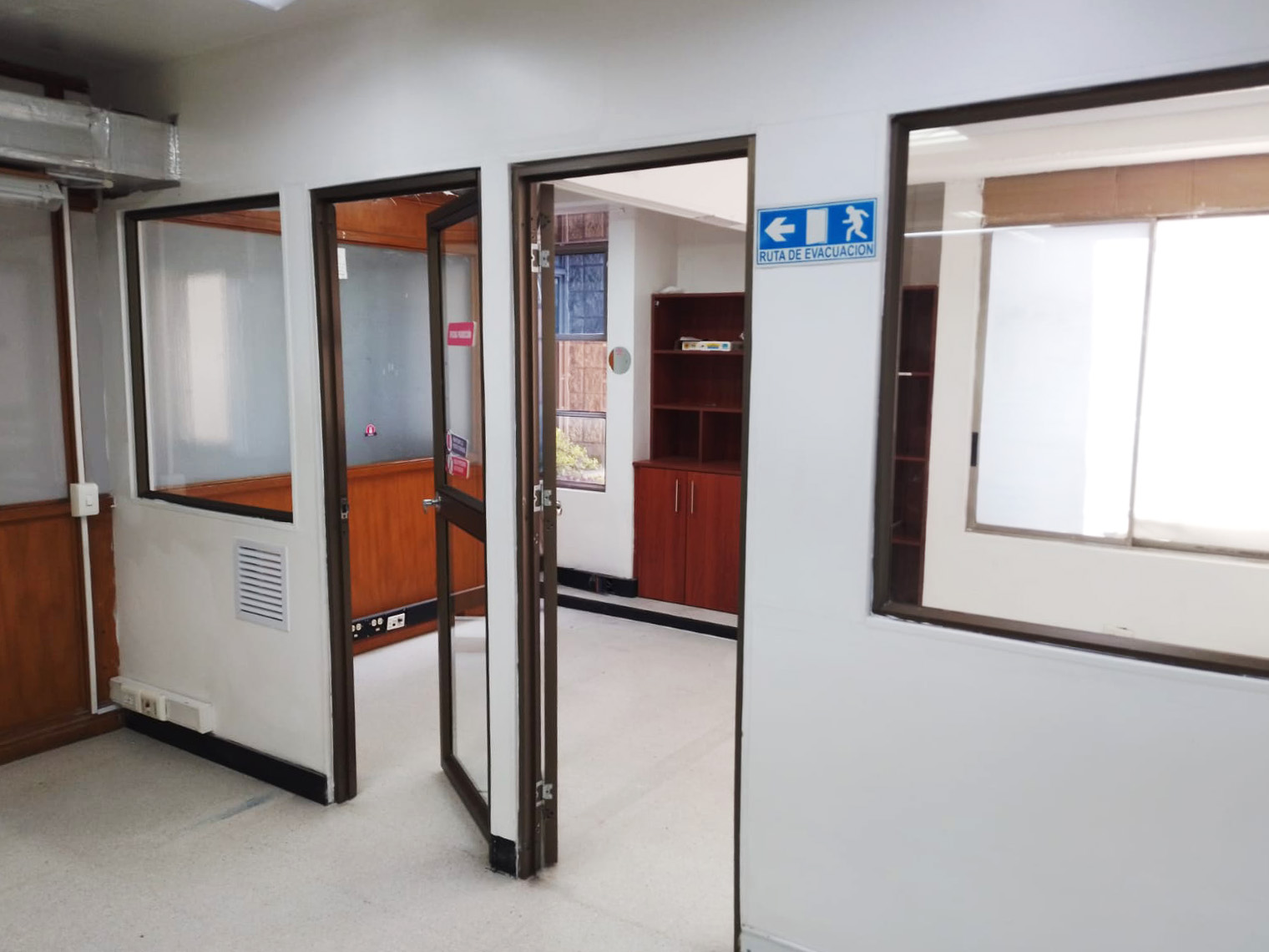 Bodega en arriendo en Cristo Rey, Medellín, 280 m² · foto 11 de 20