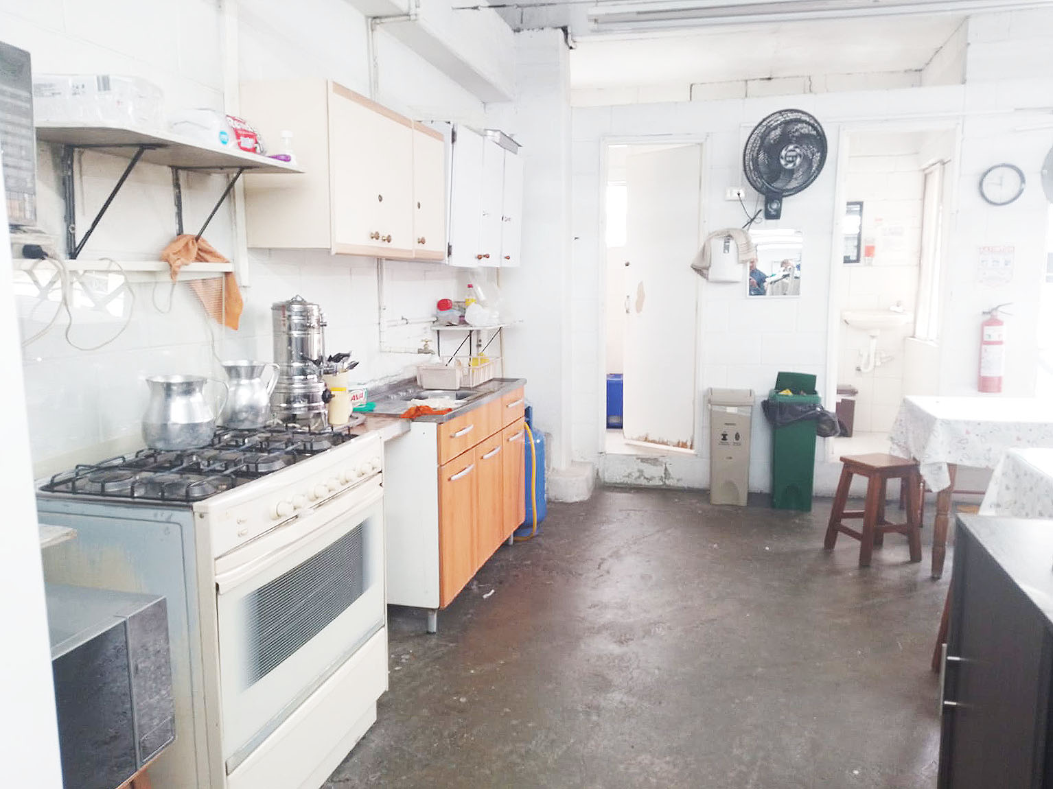 Bodega en arriendo en Cristo Rey, Medellín, 506 m² · foto 8 de 17
