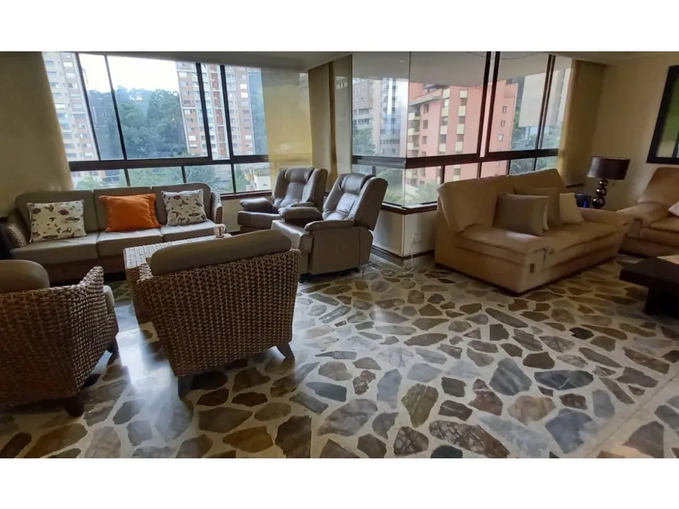 Apartamento en venta en Castropol, Medellín · foto 8 de 18