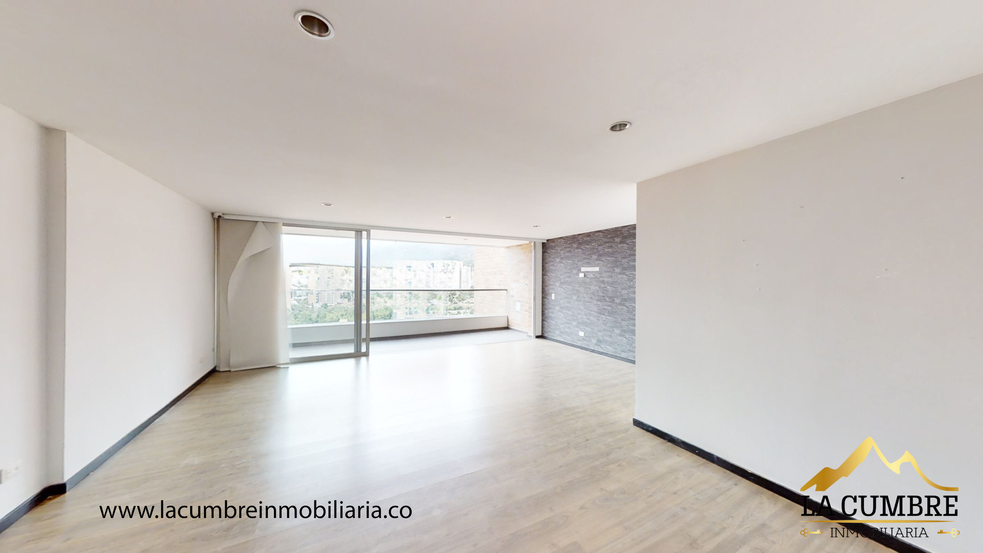 Apartamento de 3 alcobas en arriendo en Loma De Las Brujas, Envigado, 150 m² · foto 3 de 13