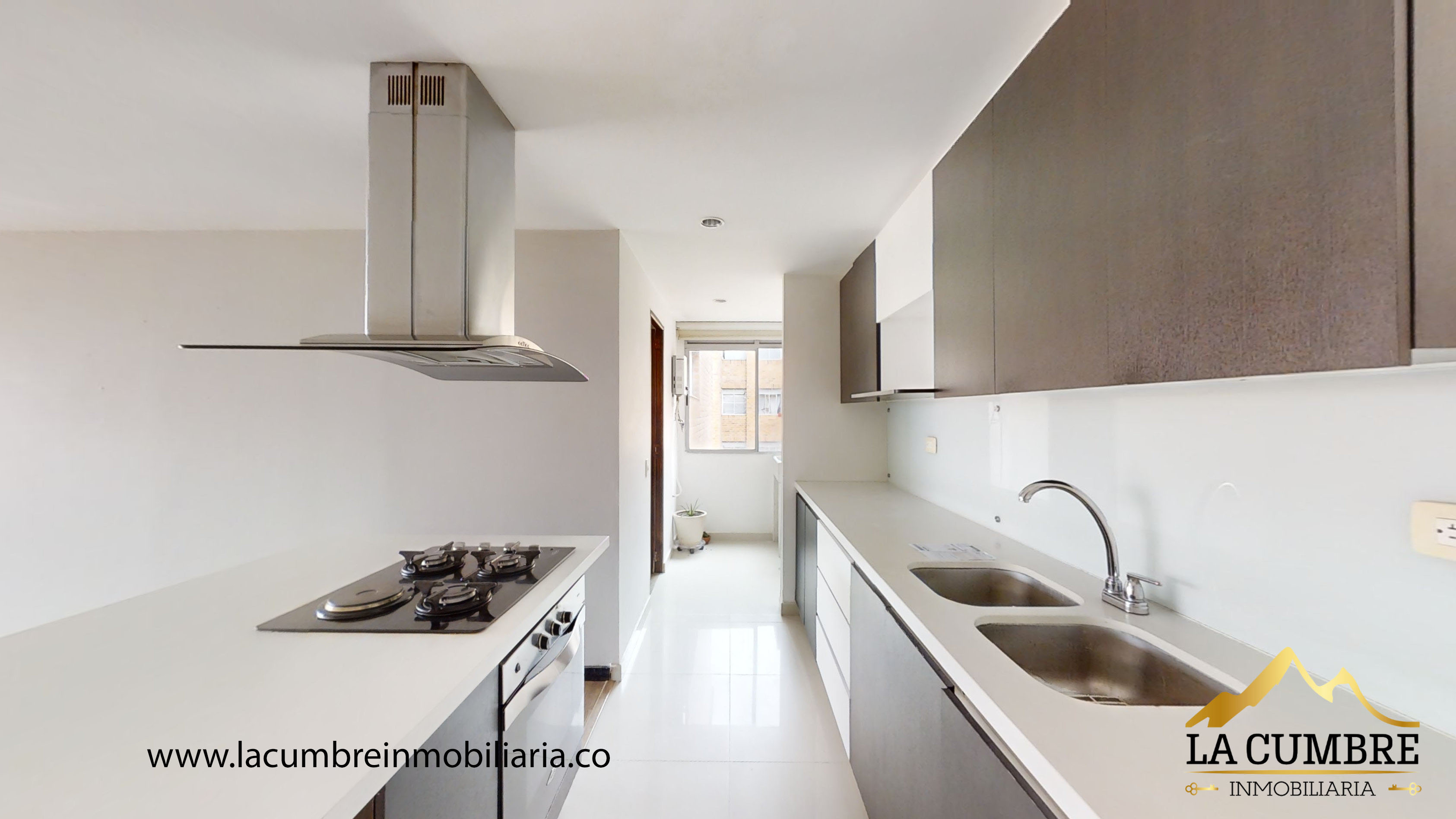 Apartamento de 3 alcobas en arriendo en Loma De Las Brujas, Envigado, 150 m² · foto 5 de 13