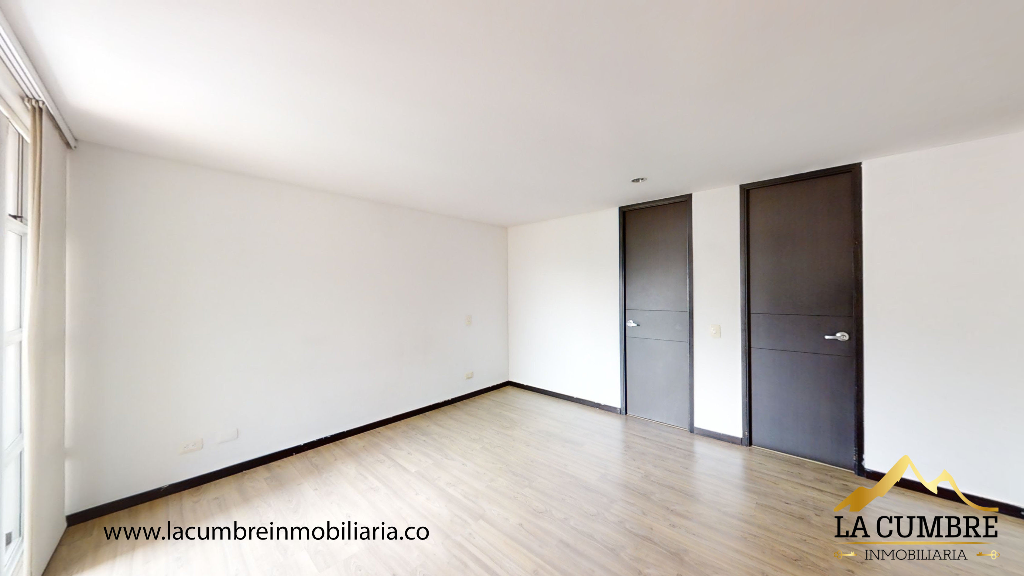 Apartamento de 3 alcobas en arriendo en Loma De Las Brujas, Envigado, 150 m² · foto 7 de 13