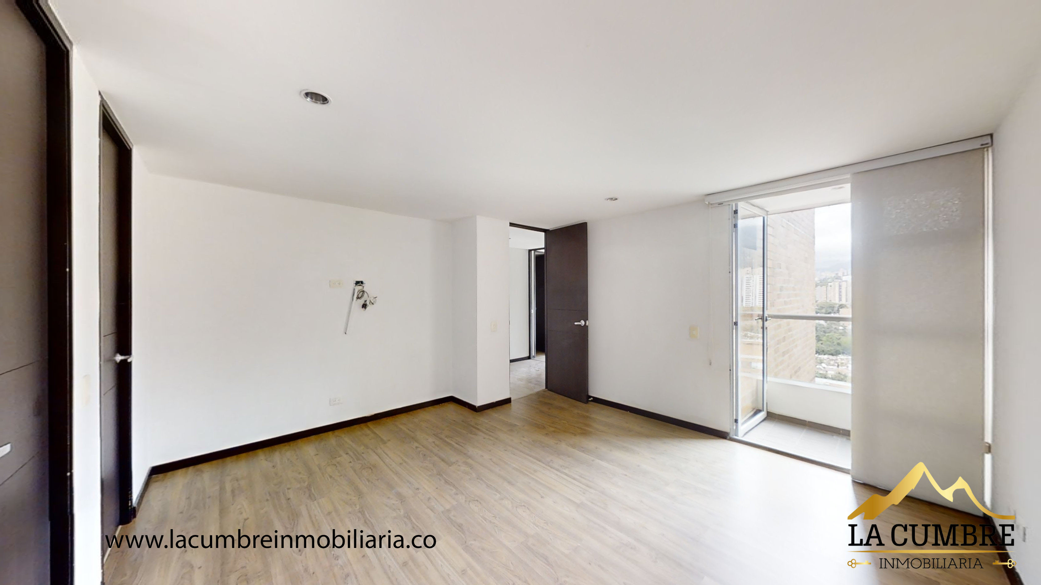 Apartamento de 3 alcobas en arriendo en Loma De Las Brujas, Envigado, 150 m² · foto 8 de 13