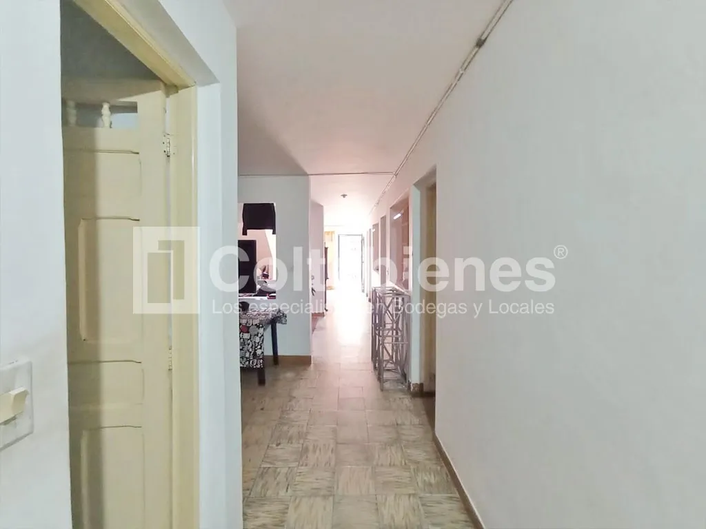 Casa de 10 alcobas en venta en Conjunto Residencial Santa Maria Del Campo, Itagüí, 339 m² · foto 11 de 24