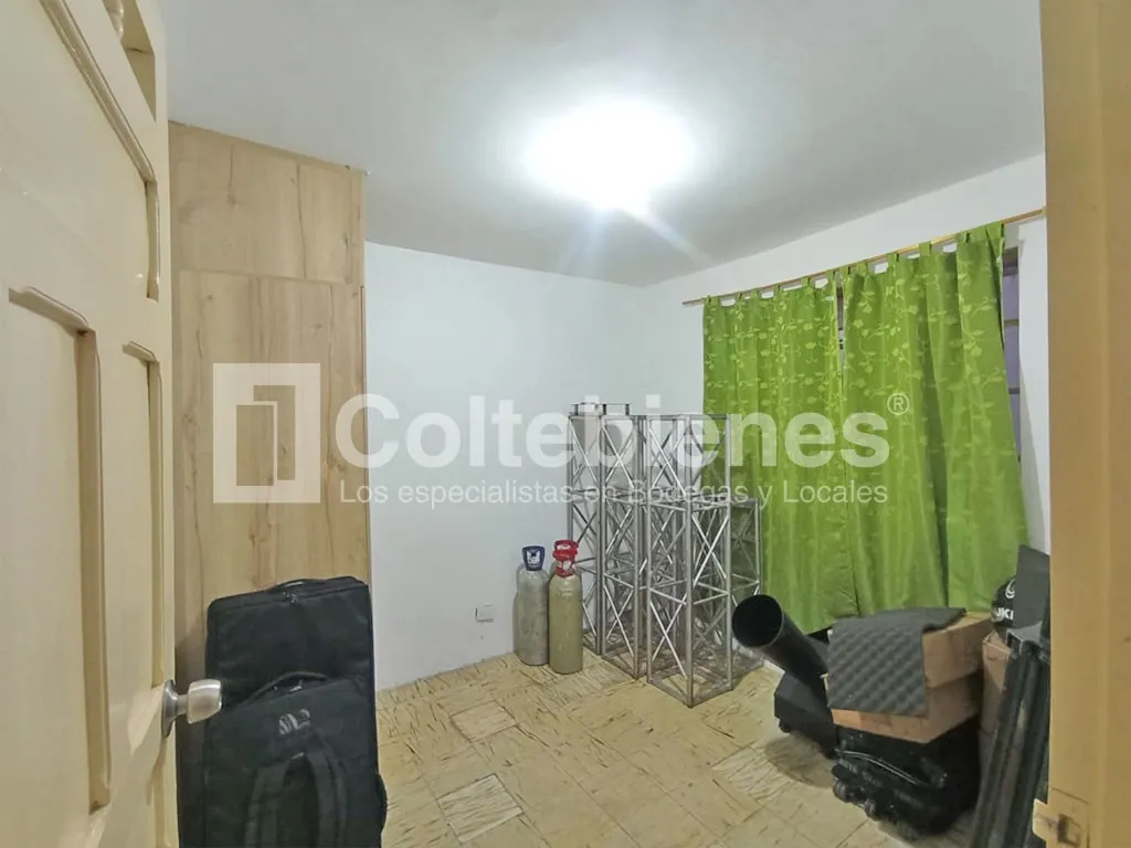 Casa de 10 alcobas en venta en Conjunto Residencial Santa Maria Del Campo, Itagüí, 339 m² · foto 12 de 24