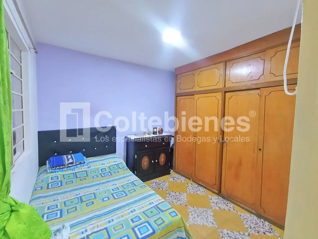 Casa de 10 alcobas en venta en Conjunto Residencial Santa Maria Del Campo, Itagüí, 339 m² · foto 18 de 24