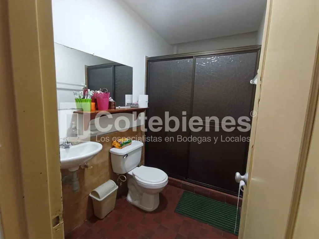 Casa de 10 alcobas en venta en Conjunto Residencial Santa Maria Del Campo, Itagüí, 339 m² · foto 19 de 24