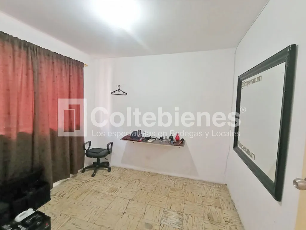 Casa de 10 alcobas en venta en Conjunto Residencial Santa Maria Del Campo, Itagüí, 339 m² · foto 8 de 24