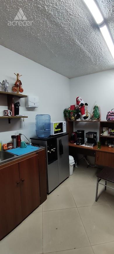 Oficina en venta en El Porvenir, Rionegro, 27 m² · foto 3 de 5