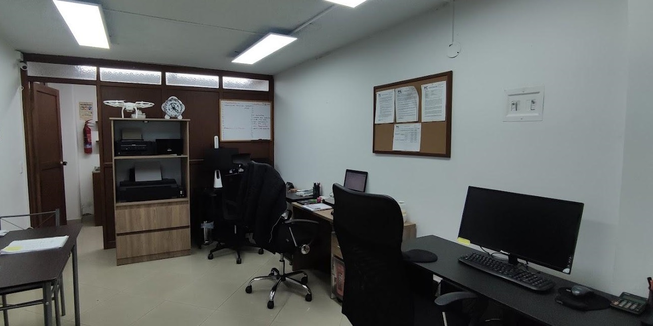 Oficina en venta en El Porvenir, Rionegro, 27 m² · foto 4 de 5