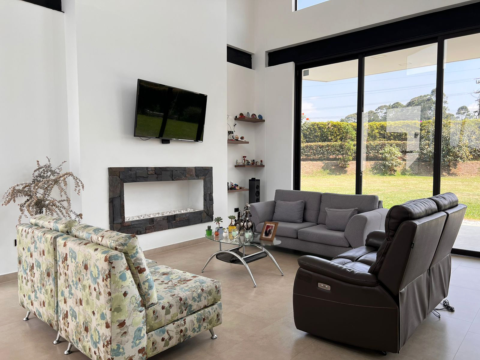 Casa de 3 alcobas en venta en Llano Grande, Rionegro, 423 m² · foto 10 de 19